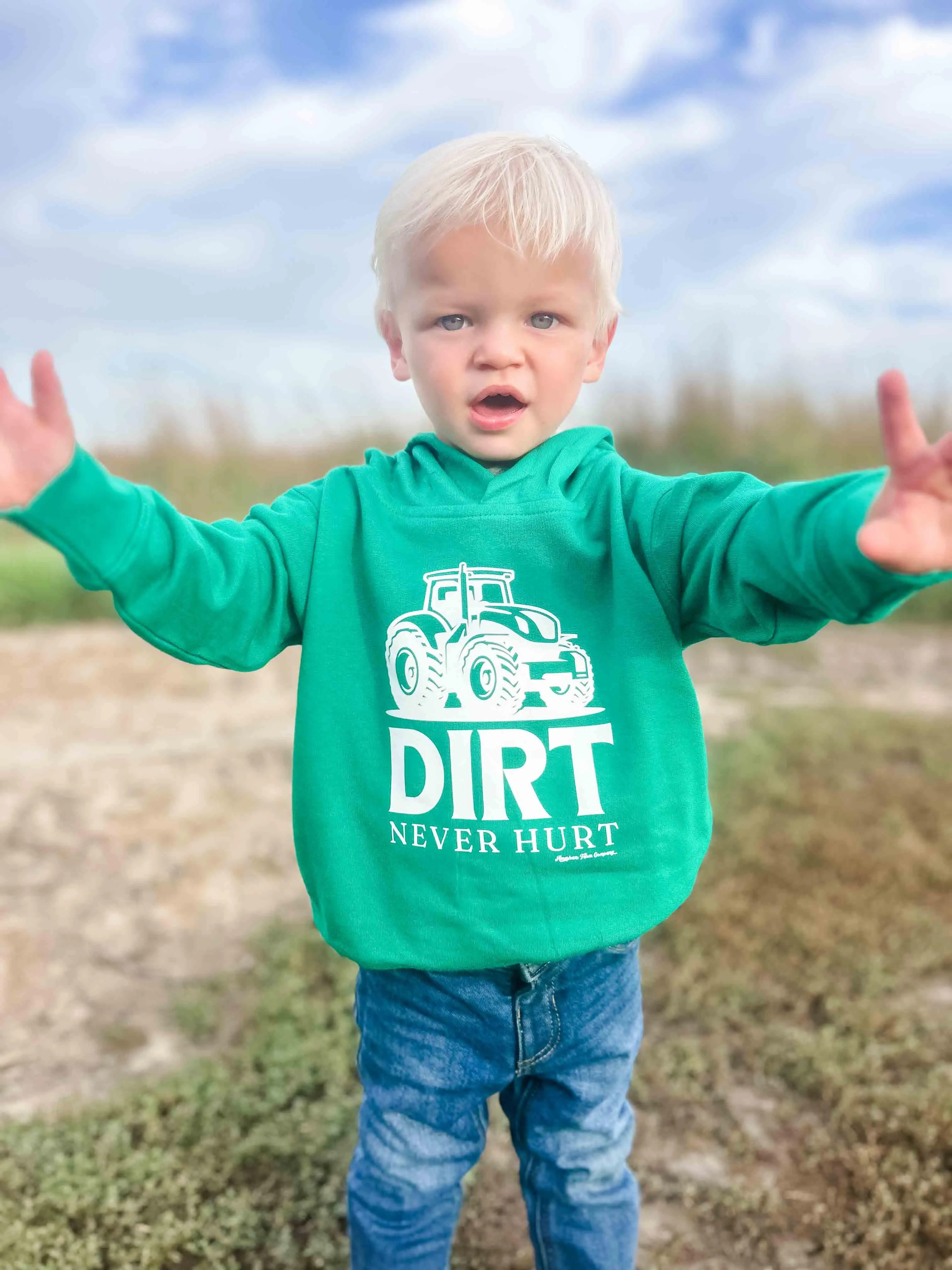 Dirt Never Hurt Green Toddler/Youth Hoodie