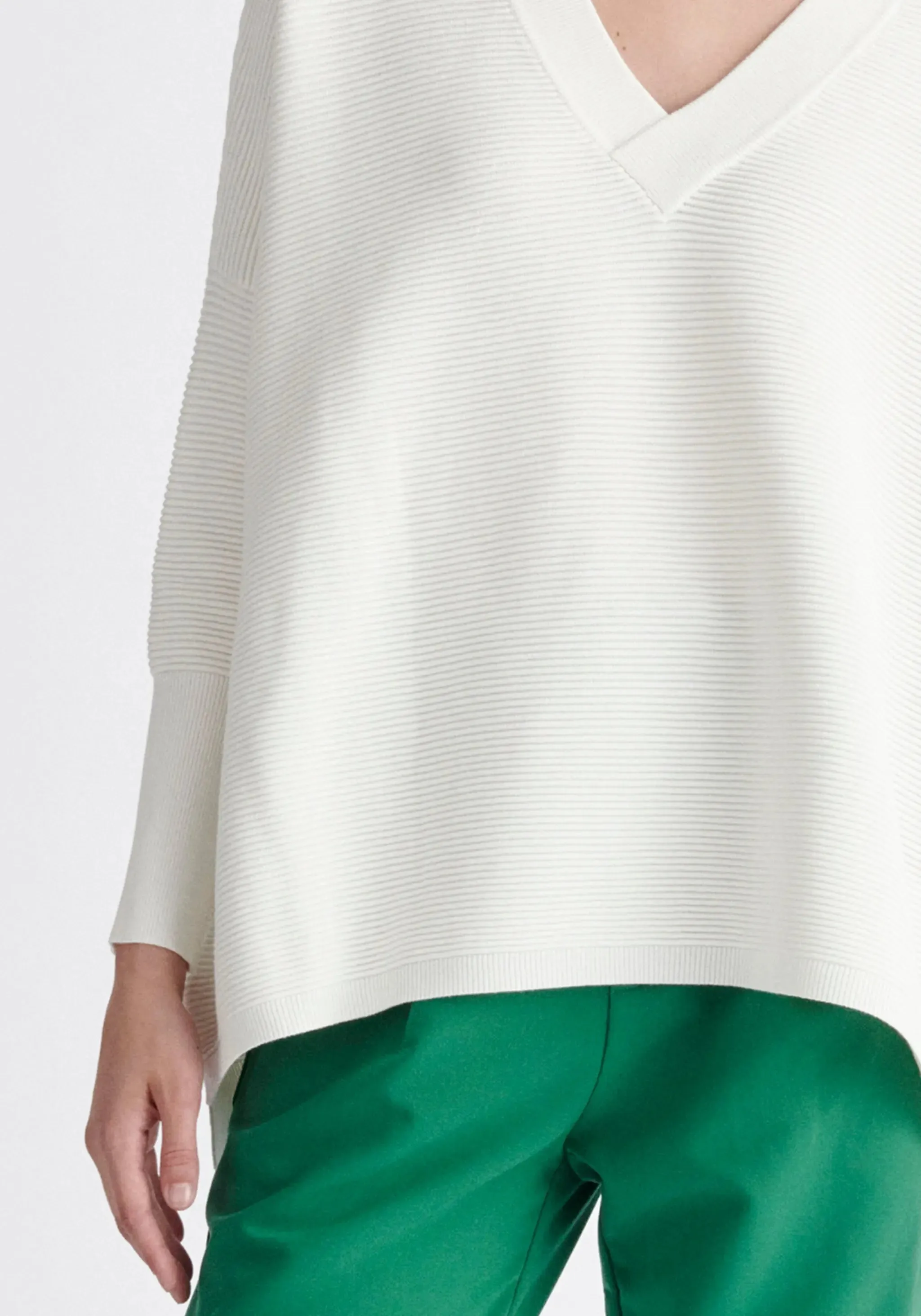 White V-Neck Ribbed Jumper
