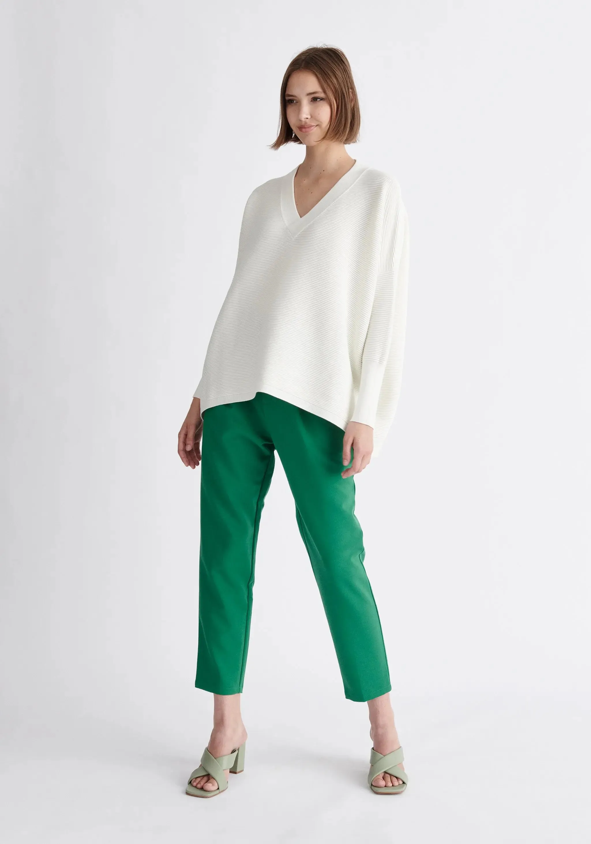 White V-Neck Ribbed Jumper